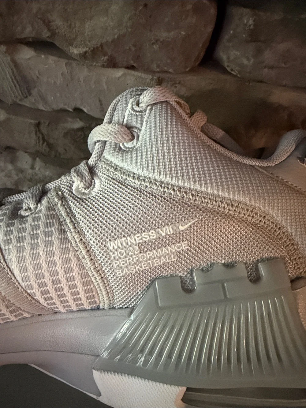 Nike LeBron Witness 7 in wolf grey and white